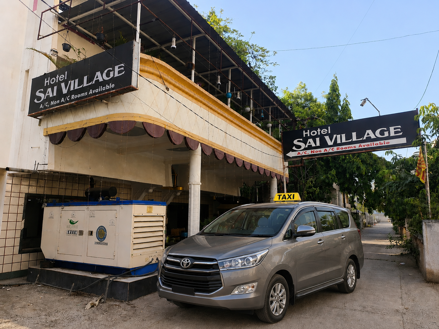 Cab service available at Hotel Sai Village, Shirdi
